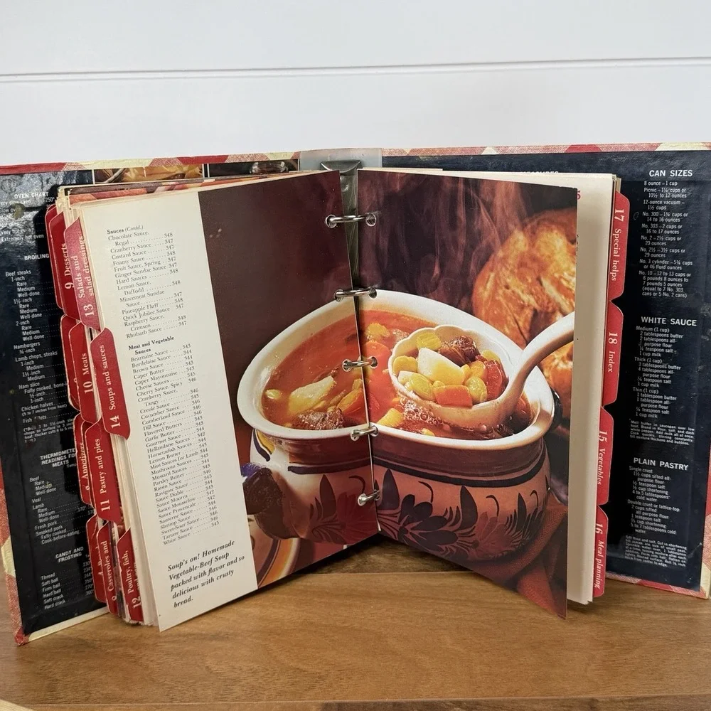 Better Homes and Gardens Cookbook VTG 70s Country Cottage Granny Kitchen Binder